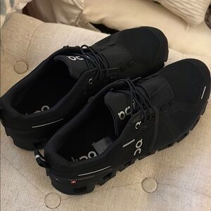 On Running Women's Black waterproof shoe